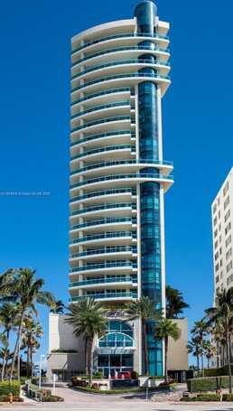 5025 Collins Ave, Miami Beach, FL 33140