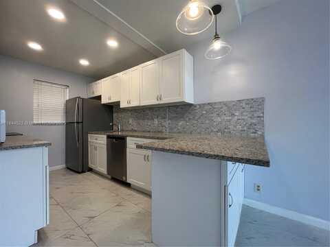 500 SW 2nd Ave, Boca Raton, FL 33432
