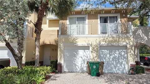 4605 SW 75th Way, Davie, FL 33314