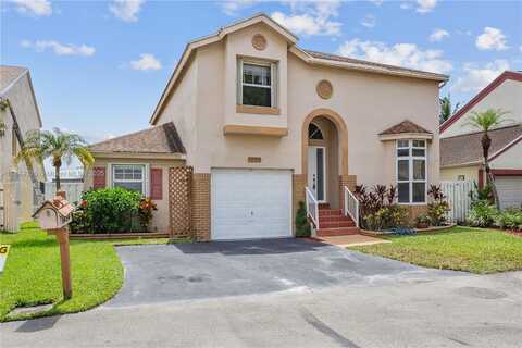 1050 SW 109th Ter, Davie, FL 33324