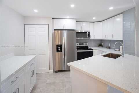 7527 S Oriole Blvd, Delray Beach, FL 33446