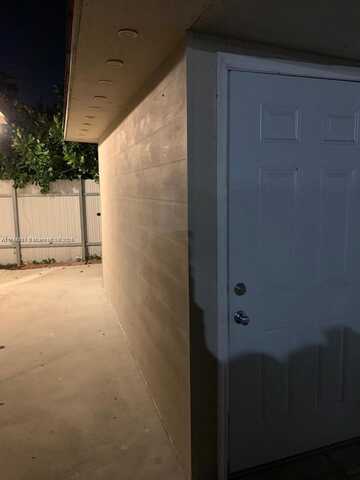 20811 NW Miami Pl, Miami Gardens, FL 33169