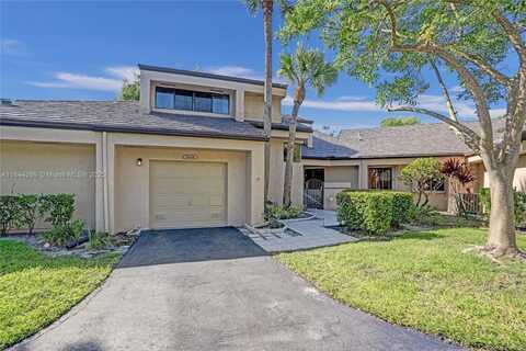 9444 N Chelsea Dr N, Plantation, FL 33324