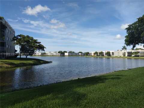 7635 Southampton Ter, Tamarac, FL 33321