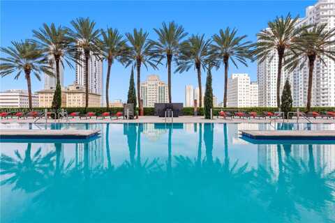 50 Biscayne Blvd, Miami, FL 33132