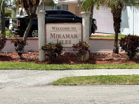 6612 Dahlia Dr, Miramar, FL 33023