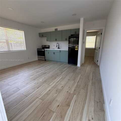 1827 N Dixie Hwy, Fort Lauderdale, FL 33305