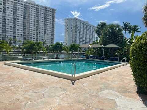 220 Kings Point Dr, Sunny Isles Beach, FL 33160