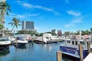 1720 NW N River Dr, Miami, FL 33125