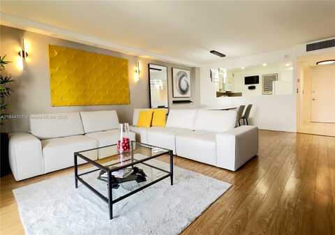 5701 Collins Ave, Miami Beach, FL 33140