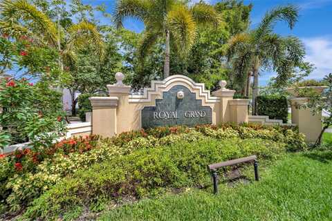 2620 S University Dr, Davie, FL 33328