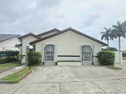 14203 SW 54th St, Miami, FL 33175
