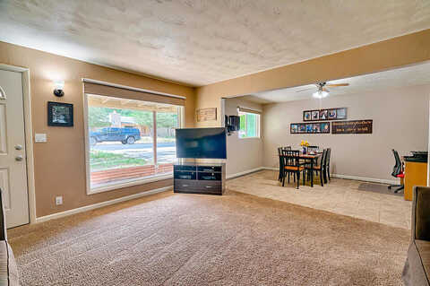 Miller, FLAGSTAFF, AZ 86004