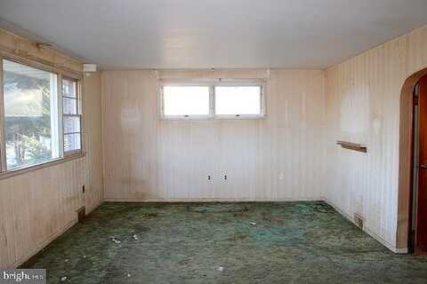 Mcdermott, CHAMBERSBURG, PA 17202