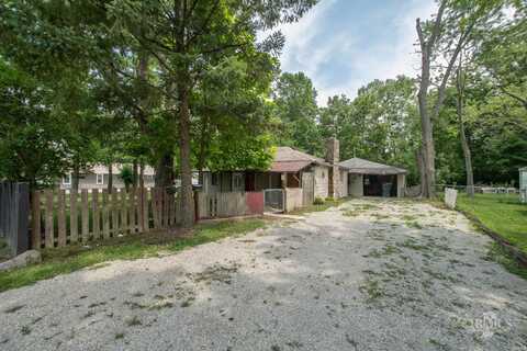 2812 S Grant Street, Muncie, IN 47302