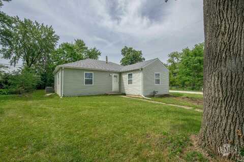 3313 W Torquay Road, Muncie, IN 47304