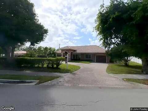 15Th, DEERFIELD BEACH, FL 33441