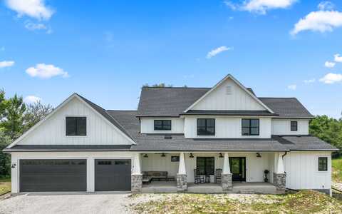 W238s4963 Big Bend Rd, Waukesha, WI 53189