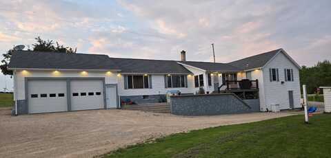 N5689 N Astor Rd, Iron Ridge, WI 53035