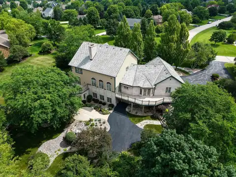 5102 Alexander Dr, Racine, WI 53402