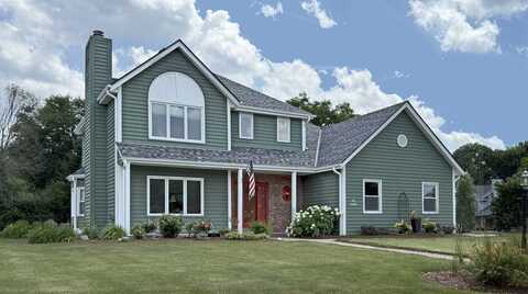 N53w15321 Balsam Dr, Menomonee Falls, WI 53051