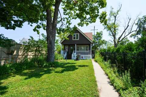 5020 S Packard Ave, Cudahy, WI 53110