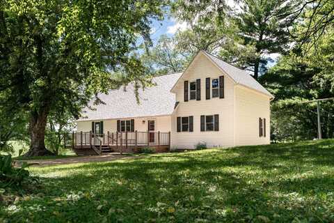 313 Black River Ave, Westby, WI 54667