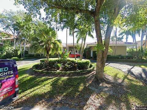 Los Pinos, CORAL GABLES, FL 33143