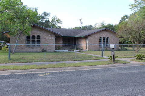 Mockingbird, BEEVILLE, TX 78102