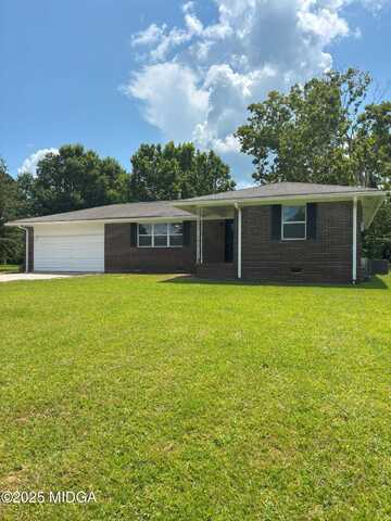 300 Deloris Drive, Fort Valley, GA 31030