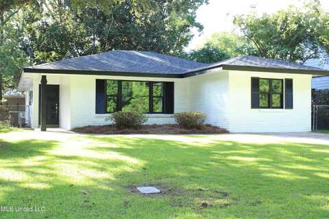 310 Hillandale Avenue, Ocean Springs, MS 39564