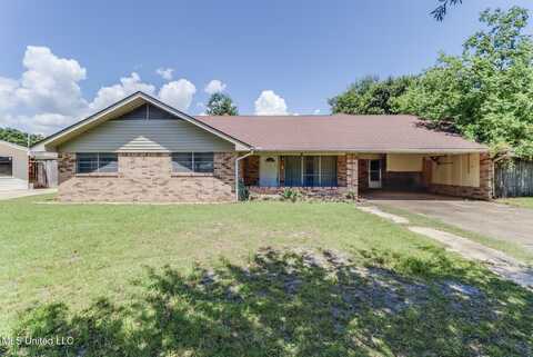 6256 Byron Drive, Ocean Springs, MS 39564
