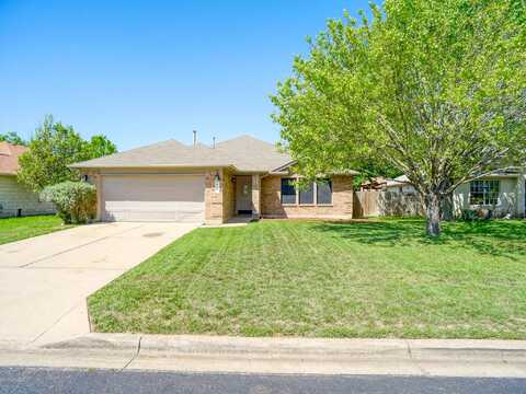 Lori, BASTROP, TX 78602