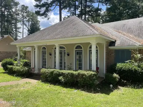 5114 Brookleigh Drive, Byram, MS 39272