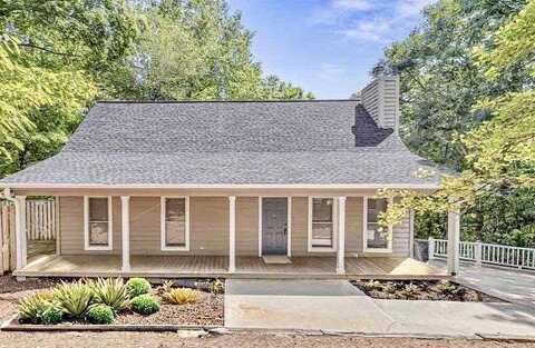 Trevor, DAHLONEGA, GA 30533