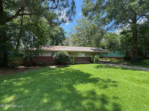 135 Queen Anne Lane, Jackson, MS 39209