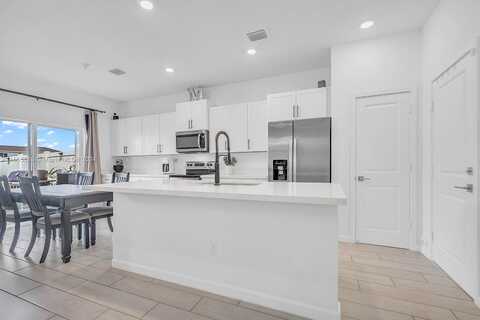 8Th, HOMESTEAD, FL 33034