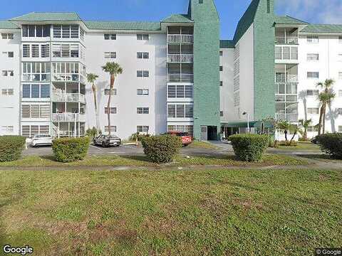 21St, LAUDERHILL, FL 33313