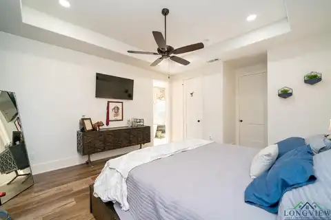 Decoy, HALLSVILLE, TX 75650