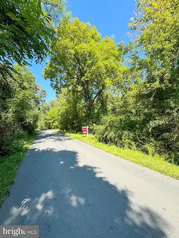 Lime Kiln Road, Middleburg, VA 20117