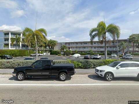 E Ocean Avenue, Lantana, FL 33462