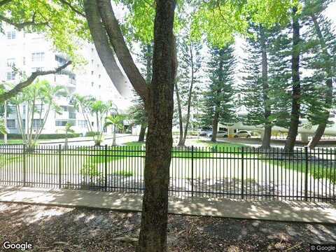 Ne 183 Street, Aventura, FL 33160