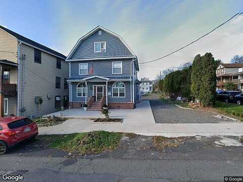 Front, Hanover, PA 18706