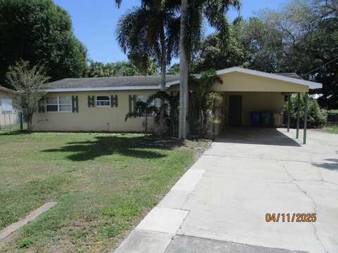 1107 SE 8TH AVENUE, OKEECHOBEE, FL 34974