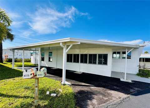 8765 43RD AVENUE N, Saint Petersburg, FL 33709