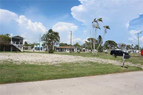 10315 CORTEZ ROAD W, BRADENTON, FL 34210