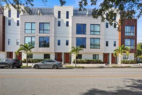 818 2ND AVENUE N, Saint Petersburg, FL 33701