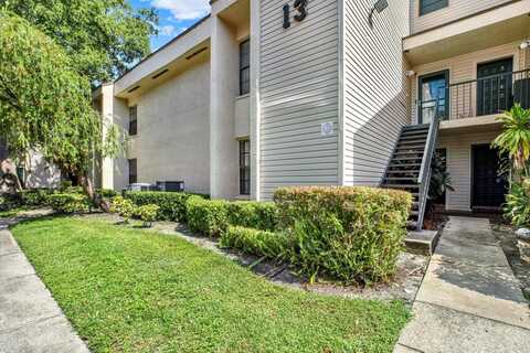 5138 PURITAN CIRCLE, TAMPA, FL 33617