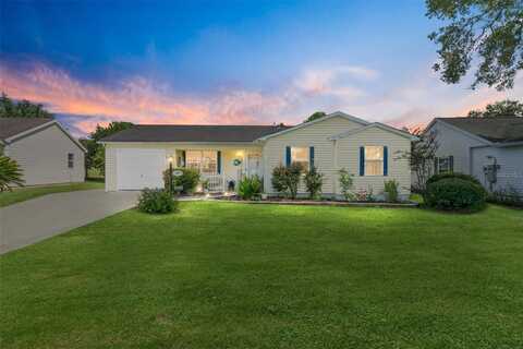 934 ORCHID STREET, LADY LAKE, FL 32159