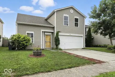 2433 Harvest Moon Drive, Greenwood, IN 46143